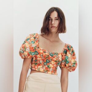 🆕Zara NWT print top with balloon sleeves